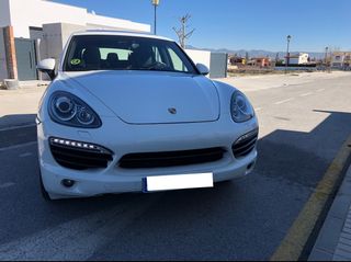 Porsche Cayenne 2012