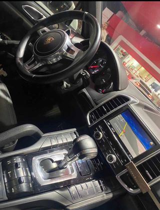 Porsche Cayenne 2012