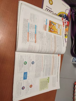 ECONOMÍA SAVIA SM 4° ESO