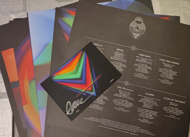 Ed O'Brien -Earth (vinilo rojo, postal firmada)