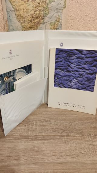 COLECCIONISMO REAL MADRID 1995