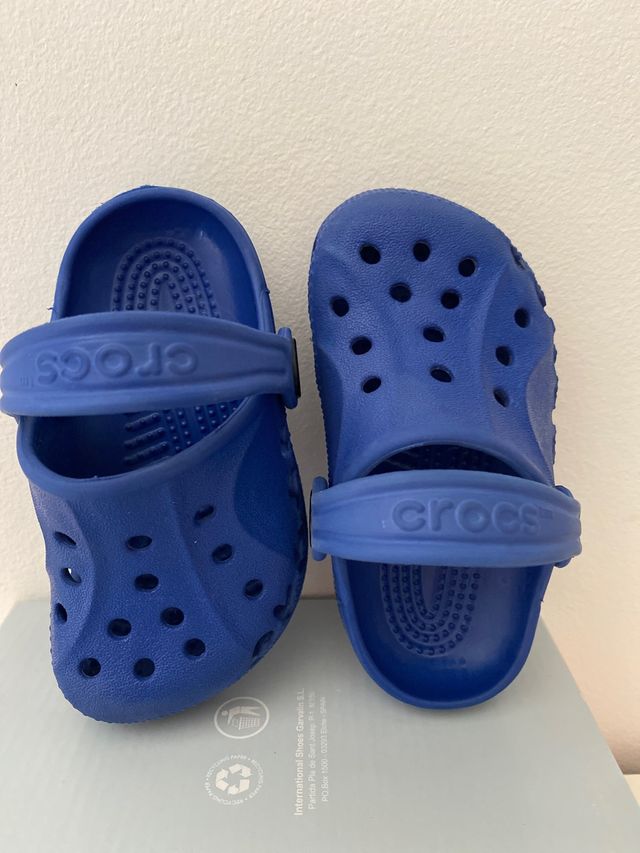 Crocs niño unisex nuevas en azul claro c4/5 t20-21