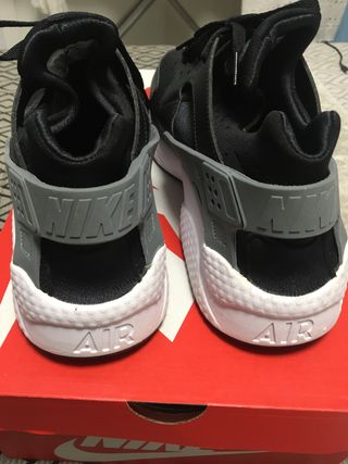 NIKE HUARACHE 45.5 NUEVAS