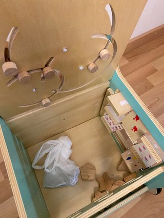 Correpasillos de madera