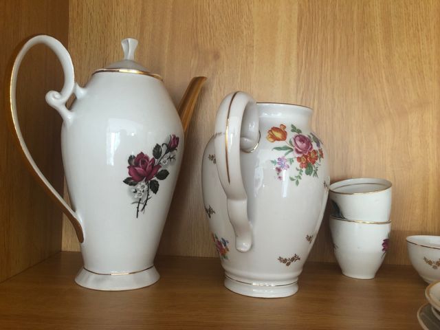 juegos de cubertería  1 euro por pieza