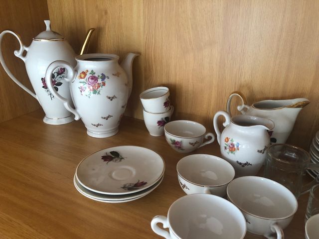 juegos de cubertería  1 euro por pieza