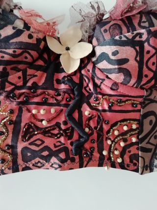 Fiori in tulle, perline