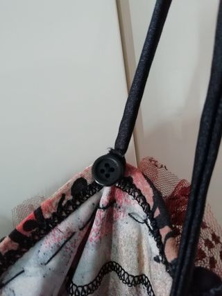 Fiori in tulle, perline