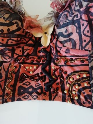 Fiori in tulle, perline