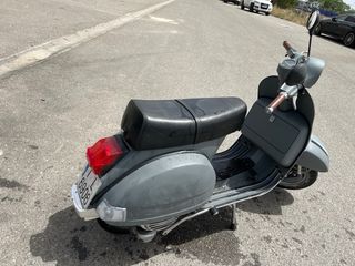 VESPA cc 200