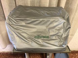 Máquina escribir OLIVETTI línea 98 c/carro