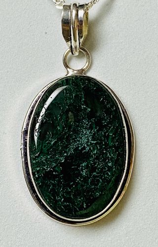 Colgante de Agata musgosa con cadena plata ley 925