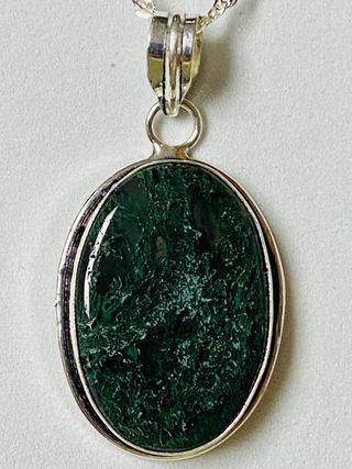 Colgante de Agata musgosa con cadena plata ley 925