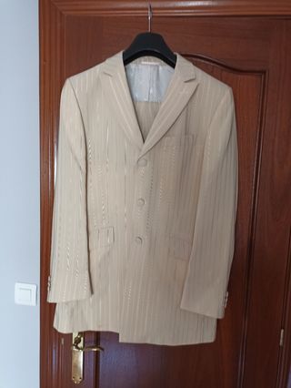 Traje de novio talla 50  comprado en  Bonardi