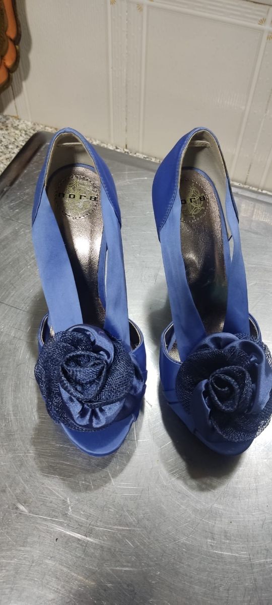 Zapatos Festina negros, talla 38