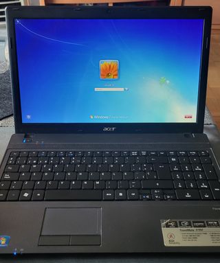 ACER TravelMate 5735Z