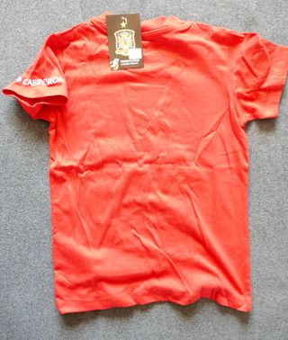 CAMISETA SELECCIÓN ESPAÑOLA FÚTBOL. TALLA 4-5 AÑOS