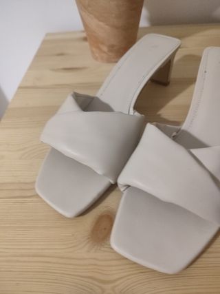 Sandalias