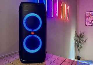 ALQUILER ALTAVOCES CON BATERIA ALTA POTENCIA JBL