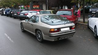 PORSCHE 924 TARGA