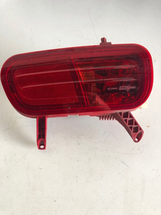 Faro antiniebla izquierdo Peugeot 5008  9684068680