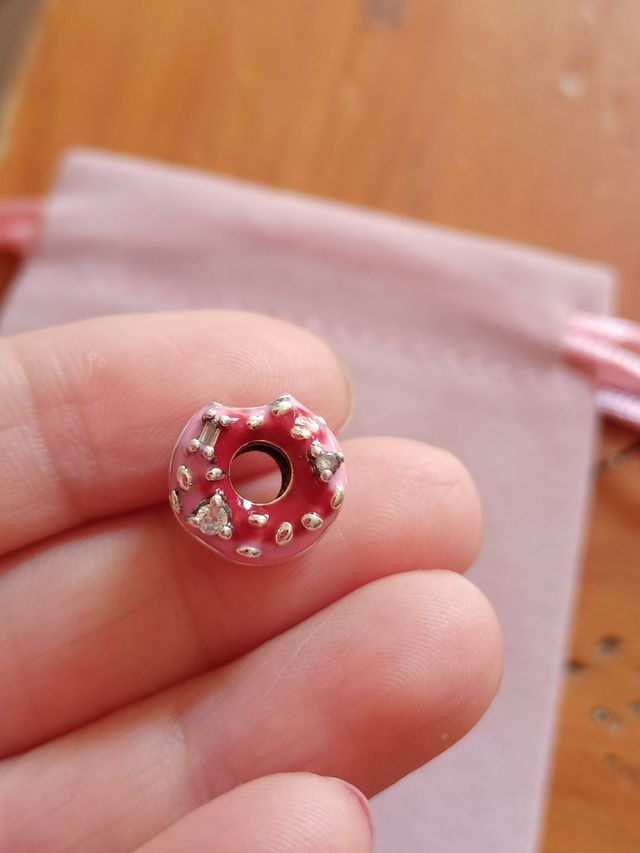 Charm Donuts rosa circonitas de plata