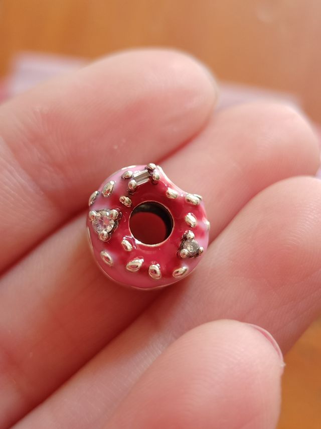 Charm Donuts rosa circonitas de plata