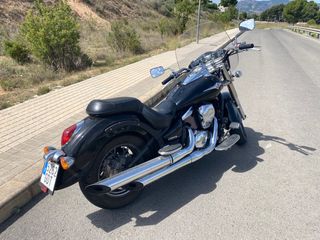Kawasaki vulcan 900 classic