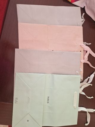 4 bolsas de Tous grandes