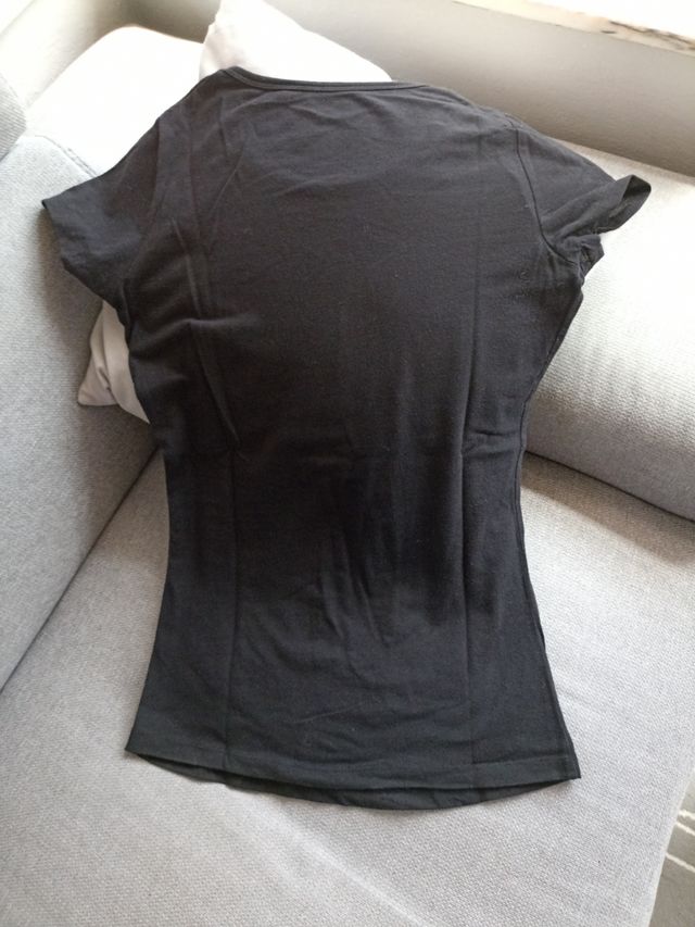 Camiseta PEPE JEANS en negro