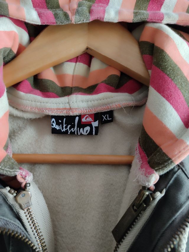 Parka y sudadera quiksilver