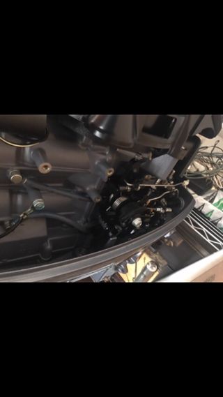 Motor fuera borda Yamaha 13'5 dos tiempos