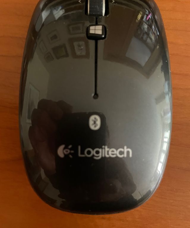 Raton Logitech Bluetooth M557