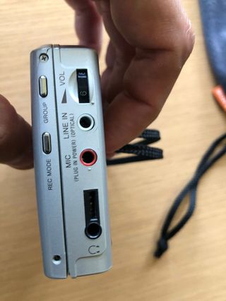 Sony minidisc MZ-B10