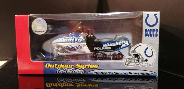 maqueta moto POLARIS SNOWMOBILE ERTL