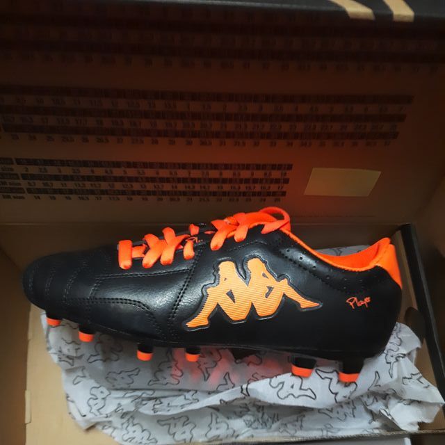 scarpe calcio calcetto taglia 40/41 nero arancio
