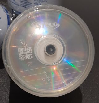 Discos Lyreco DVD+R y CD-R