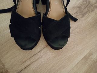 Tacones Negros Marca MaryPaz Talla 38