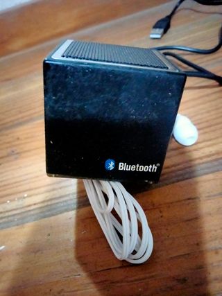 altavoz por bluetooth