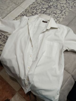 camisa blanca 