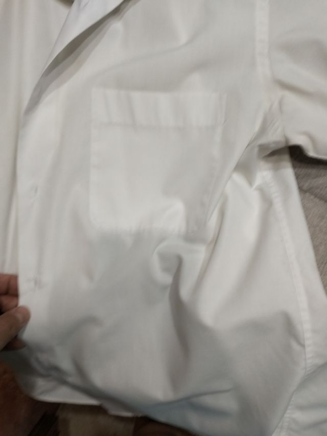 camisa blanca
