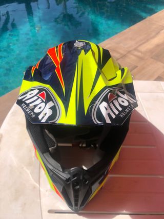 Casco Airoh Twist