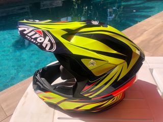 Casco Airoh Twist