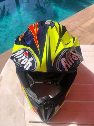 Casco Airoh Twist
