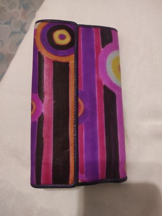 CARTERA,BILLETERA,MONEDERO.PIEL.ESTILO DESIGUAL.