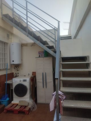 Escalera patio exterior de acero galvanizado 