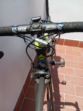 Bicicleta carretera Merida Reacto 6000