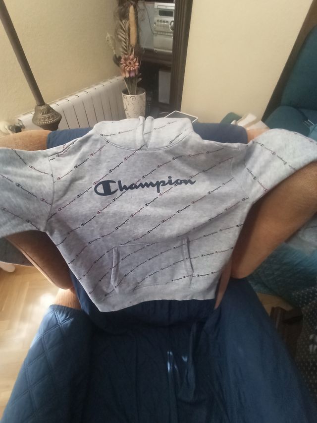 Sudadera Champion talla 10 . X - Large