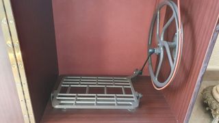 Máquina de coser WERTHEIM