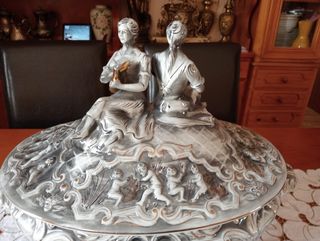 antiguo centro de mesa precioso